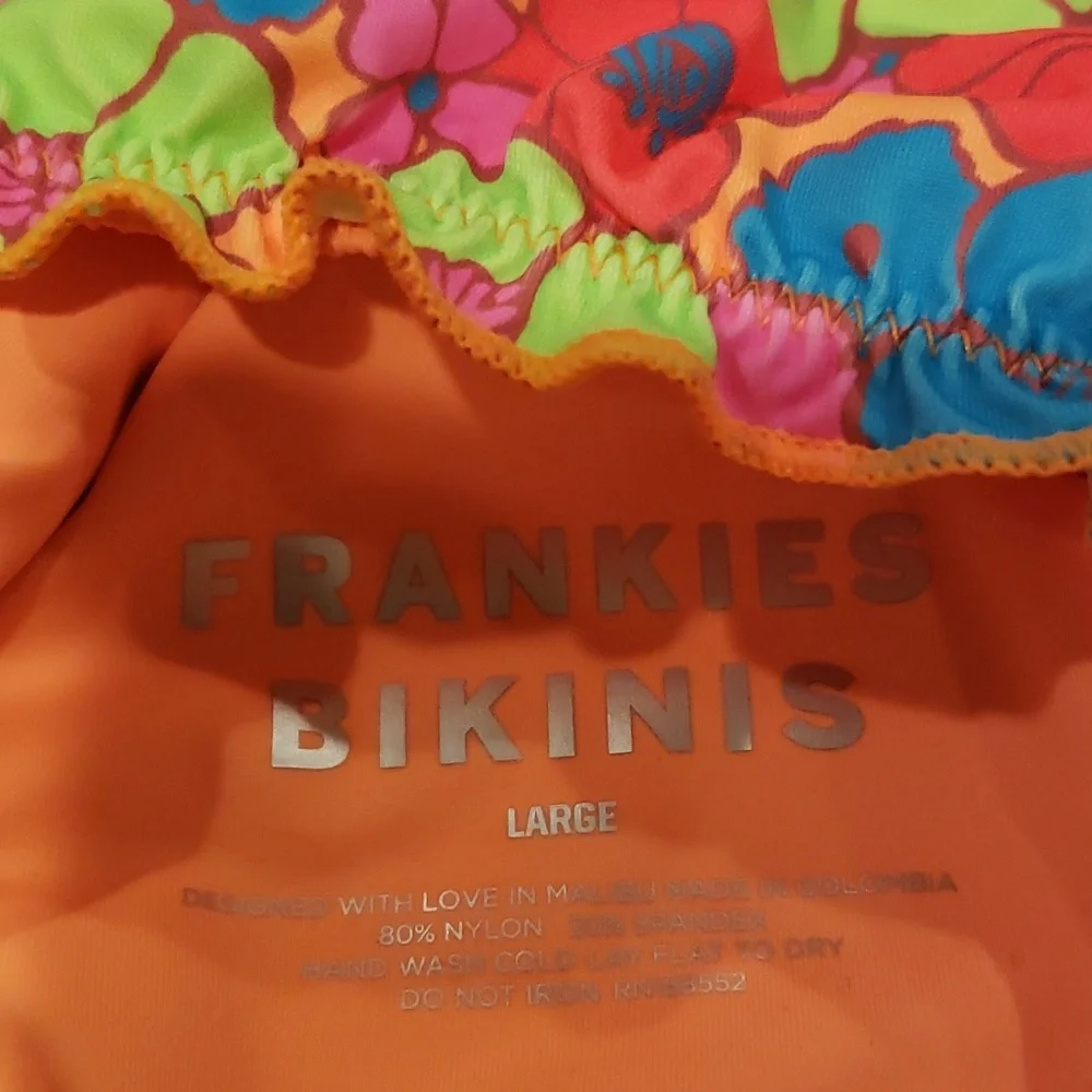 Frankie's bikinis colby bikini top